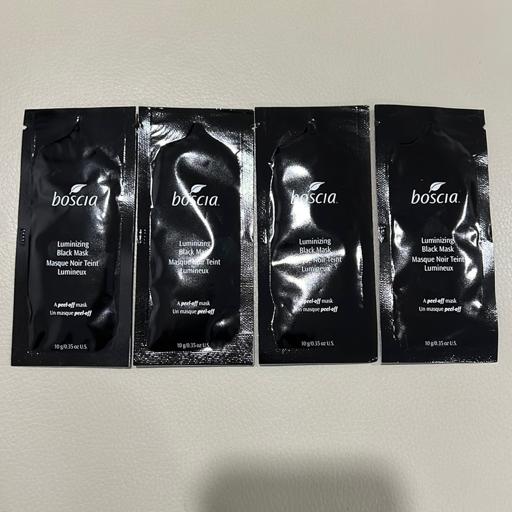 Set of 4 - Boscia Luminizing Black Charcoal Masks
